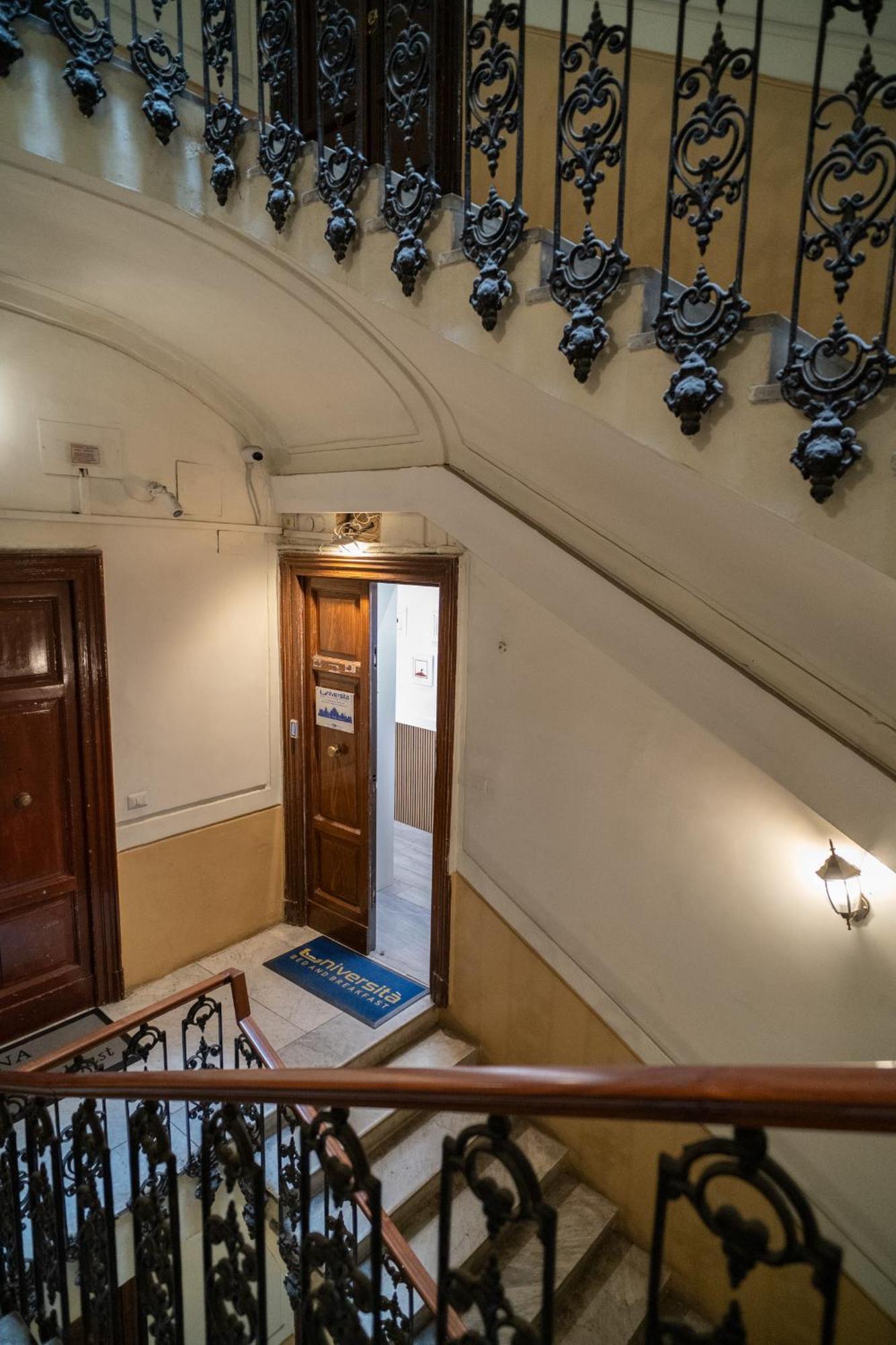 נאפולי B&B Universita מראה חיצוני תמונה